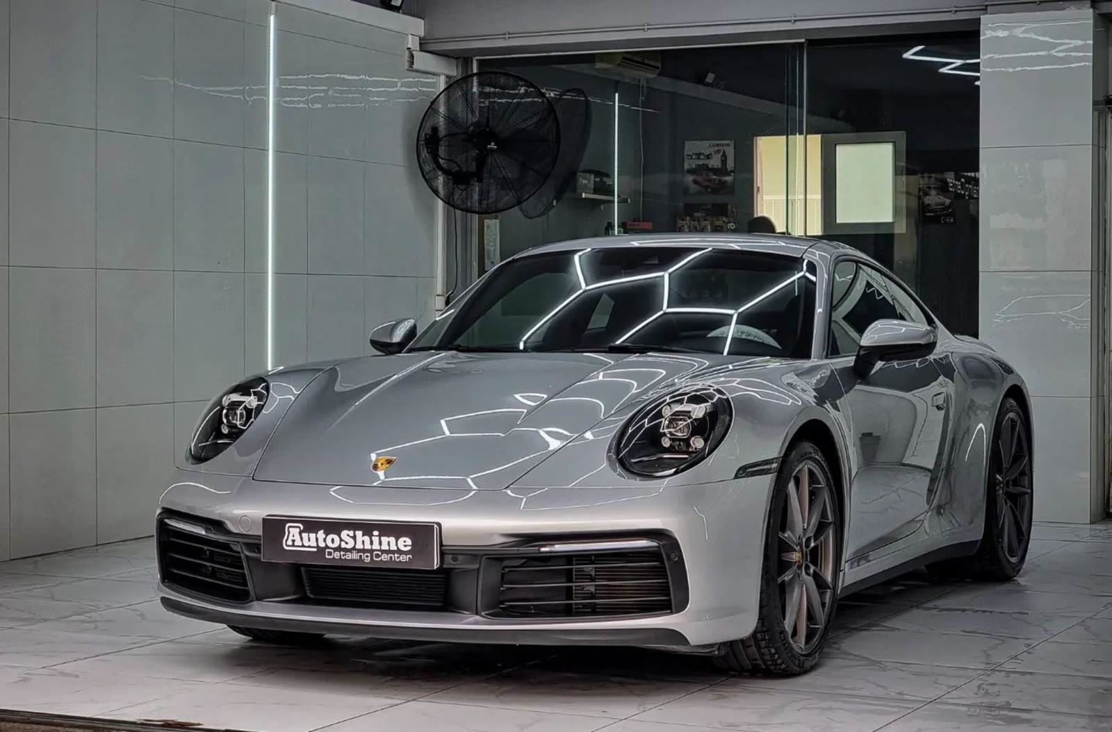 Porsche 992